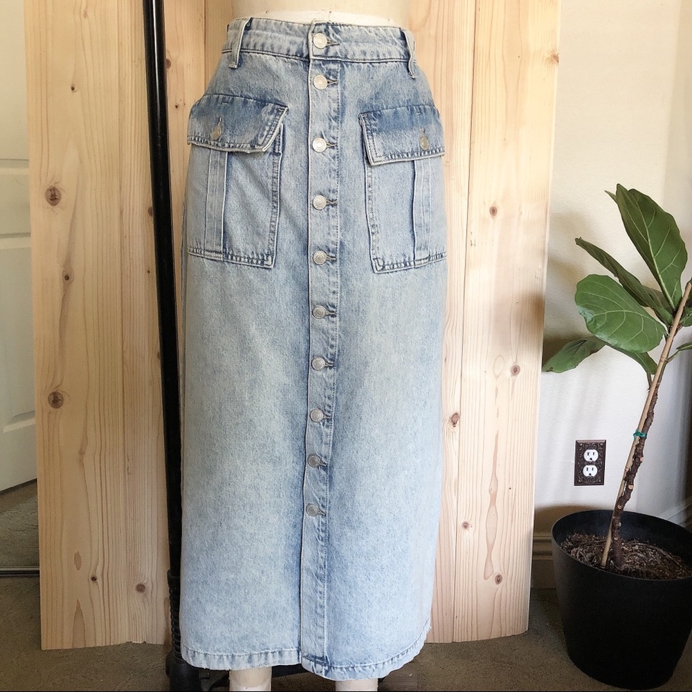 FREE PEOPLE WE THE FREE Denim Cargo Midi Skirt